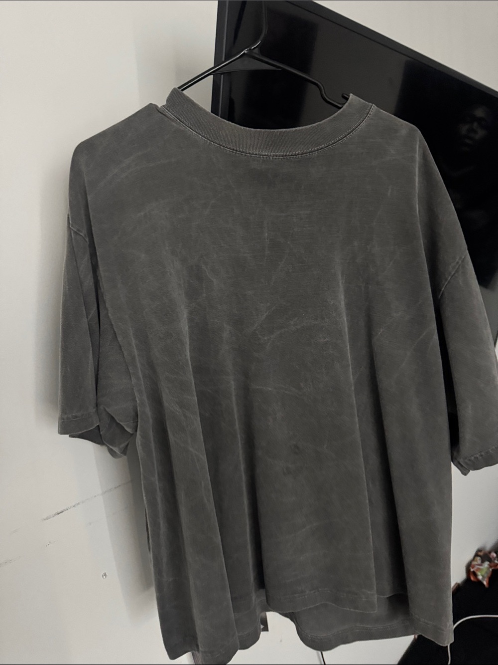 Mens Gray Graphic Tee - "This World Is Temporary" - Picture 2 of 3